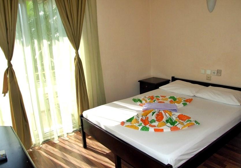 Nergiz Apart Hotel 시데 외부 사진